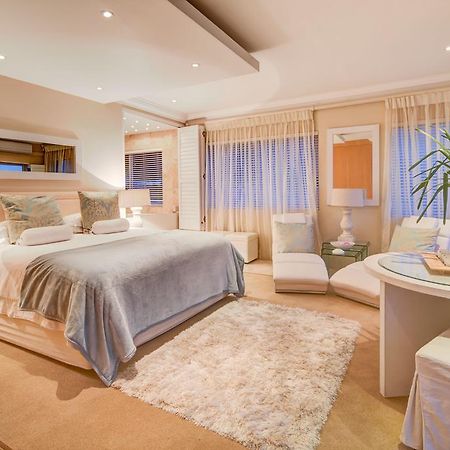 Atlantique Villa Camps Bay Cape Town Bagian luar foto